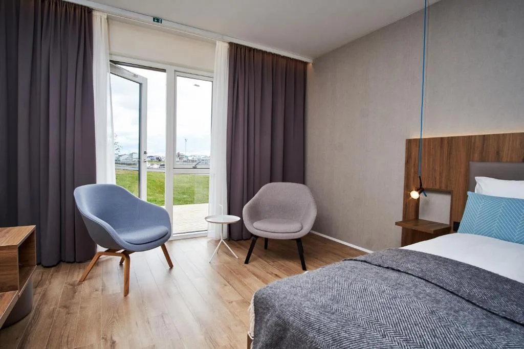 Hotel Berg by Keflavik Airport — 2