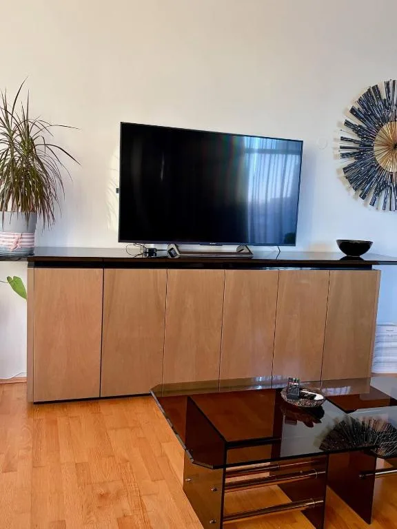 Keflavík 3BR Home, Near Airport, Sleeps 7 — 5