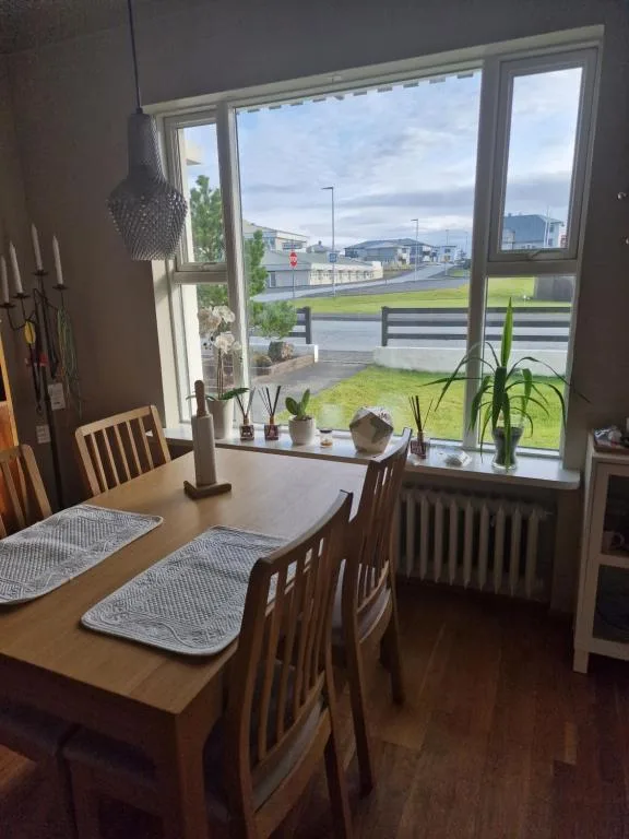Sól - S12 Guesthouse — 4