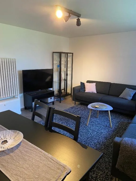 The Little Guesthouse Downtown - Keflavik Airport — 5