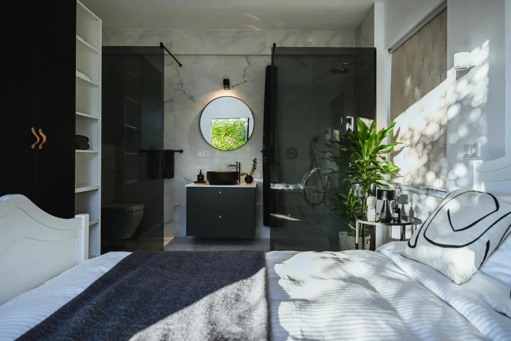 ÁLka - Cozy Room by the Sea With Private Hot Tub — 2