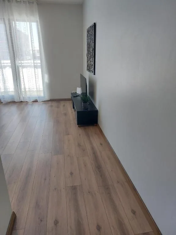 Cozy 1BR Apt Near Selfoss and Golden Circle — 5