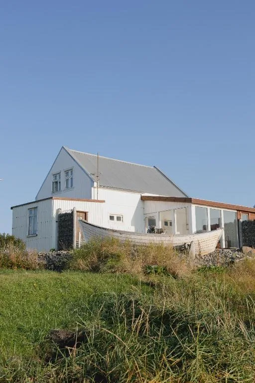 Thorshamar sea side villa — 2