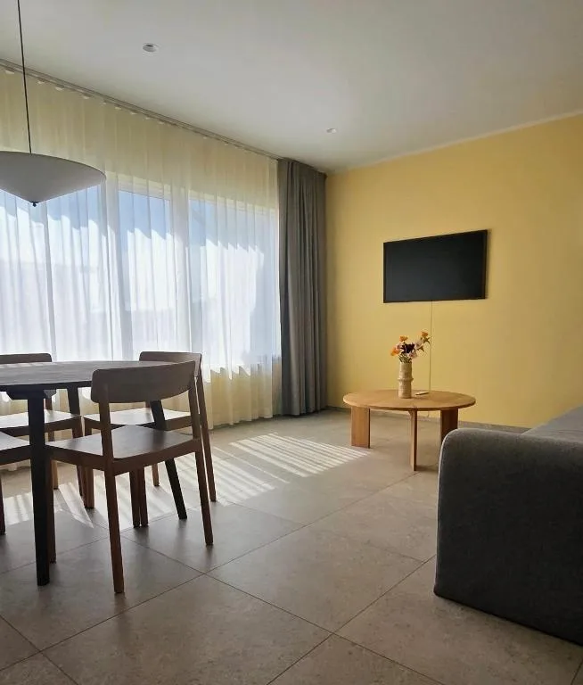 Eldá Guesthouse Rooms with private bathroom