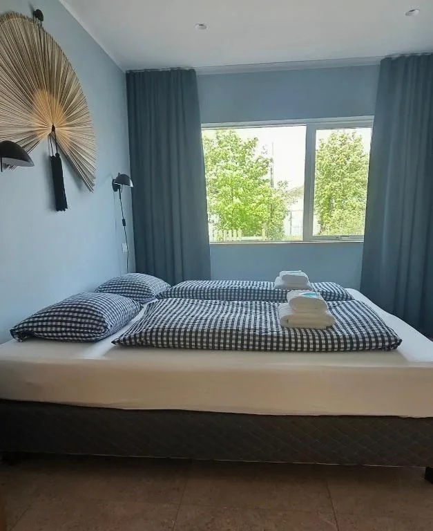 Eldá Guesthouse Rooms with private bathroom — 3