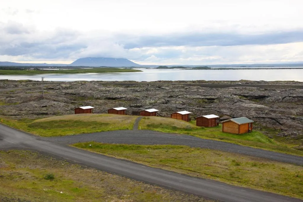 Hlid Huts — 3
