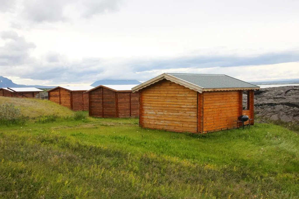Hlid Huts — 5