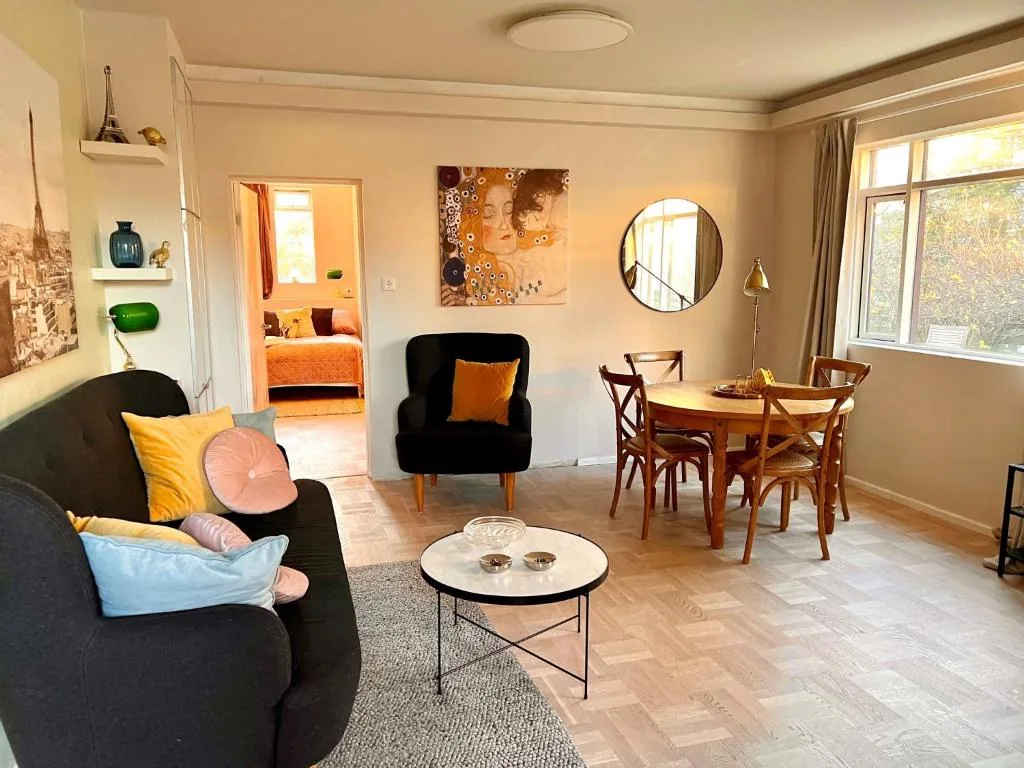 Casa Dísa - Apartments A Boutique Guesthouse in Reykjavik City`s Central Park and Botanical Garden in Laugardalur, Hot-Spring-Valley — 2