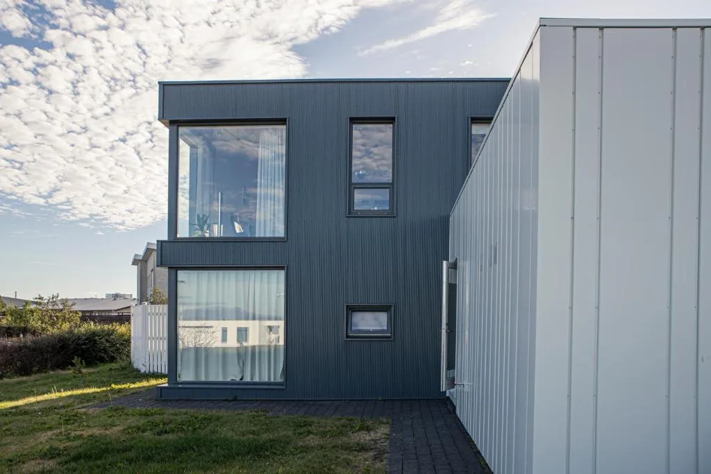 Cosy modern apartment in Kopavogur