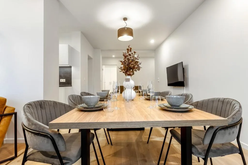 EIR Apartments by Heimaleiga