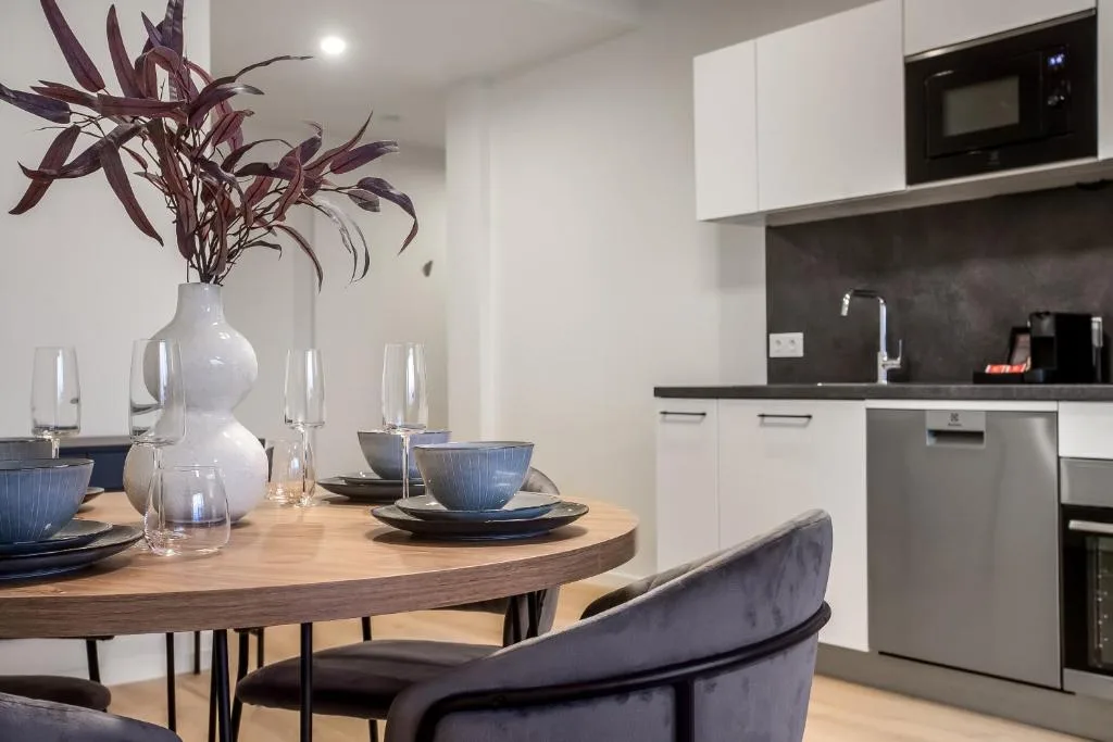 EIR Apartments by Heimaleiga — 3