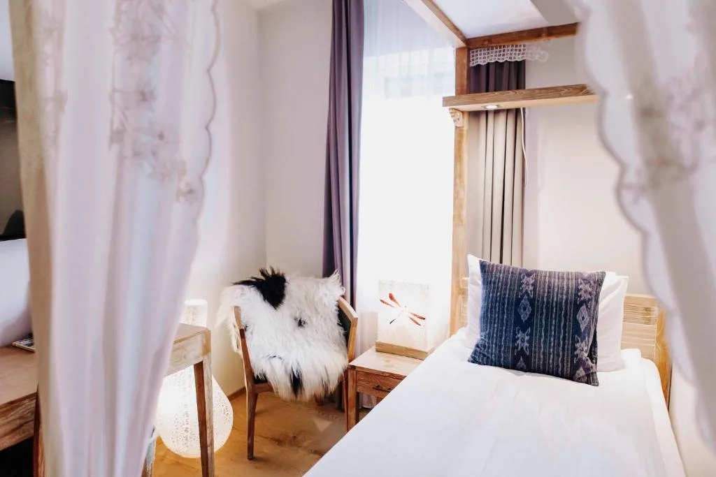 Hotel Eyja — 2