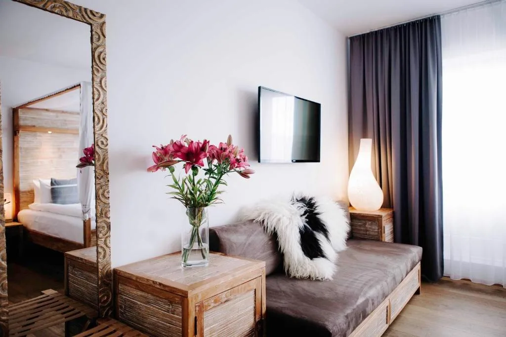 Hotel Eyja — 3