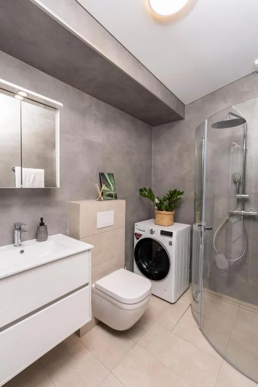 Lundur Apartments — 3