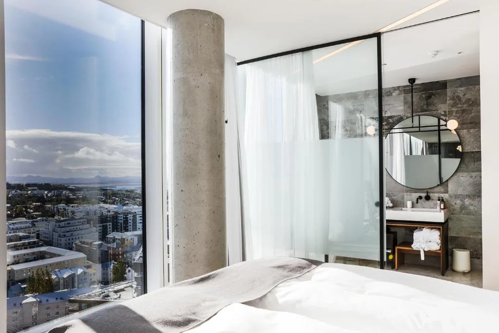 Tower Suites Reykjavík — 3