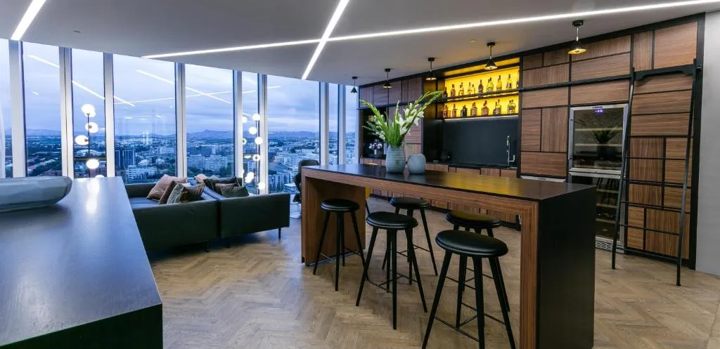 Tower Suites Reykjavík — 4