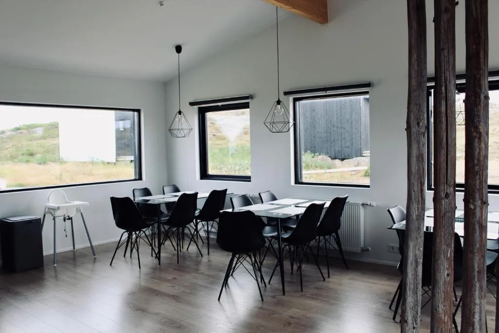 iStay Cottages — 5