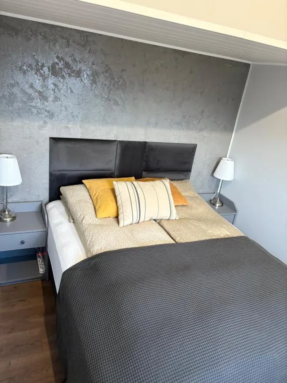 Brim Guesthouse, with ocean view