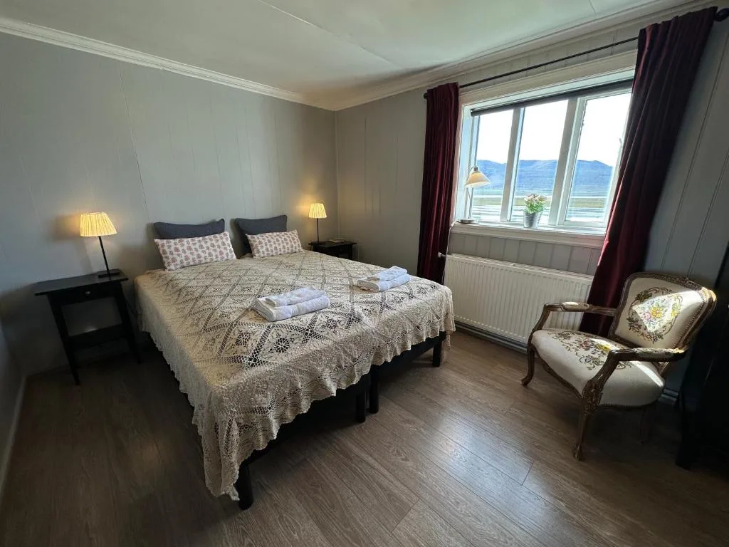 Helluland Guesthouse — 3