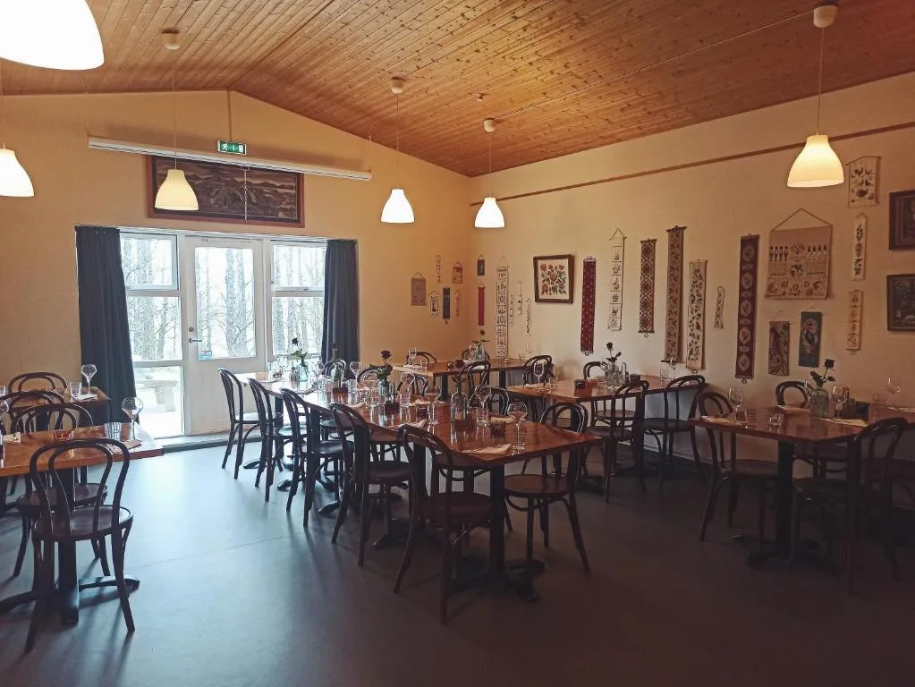 Hotel Hjardarbol — 4