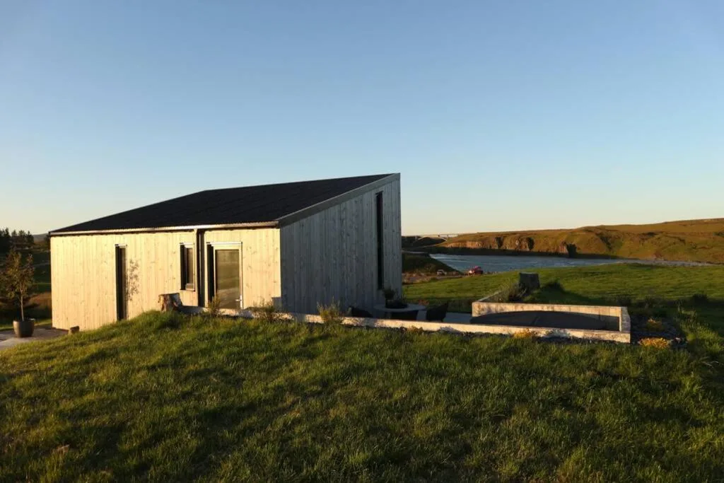 Urriðafoss Waterfall Lodges — 5