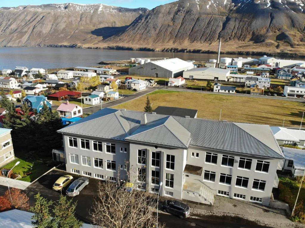 Hlíðarvegur 20 - Gagginn — 5