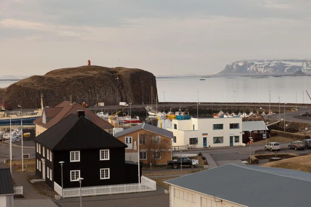 Sjávarborg — 5