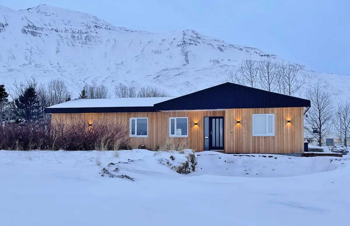 Krossar - Northern Luxury Lodge — 2