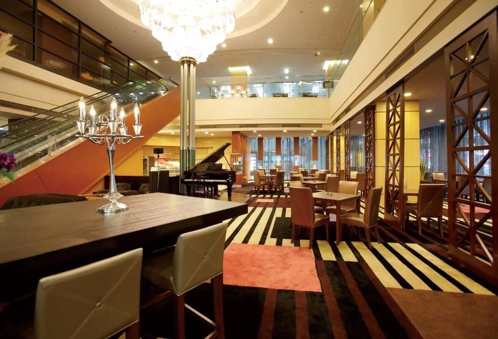 Keisei Hotel Miramare — 4