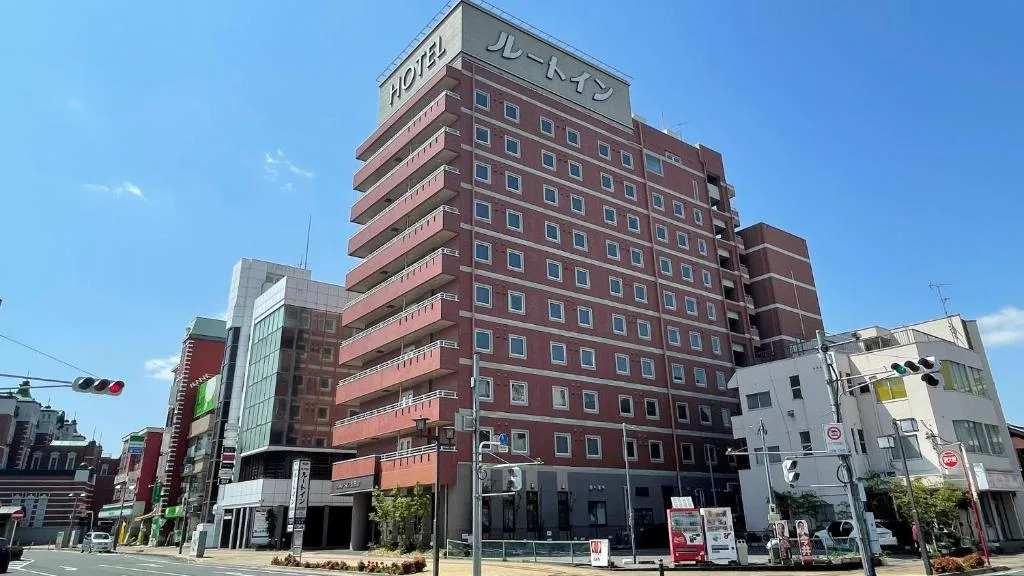 Hotel Route-Inn Fukaya Ekimae