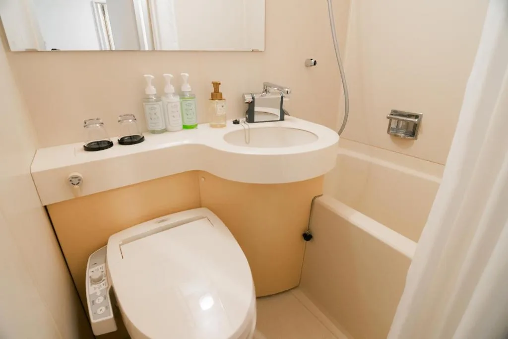 Quintessa Hotel Chiba Funabashi — 3