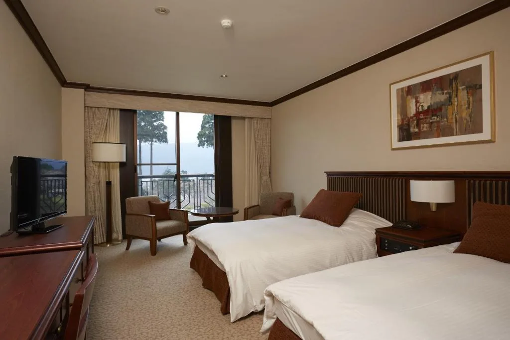 Odakyu Hotel de Yama — 4