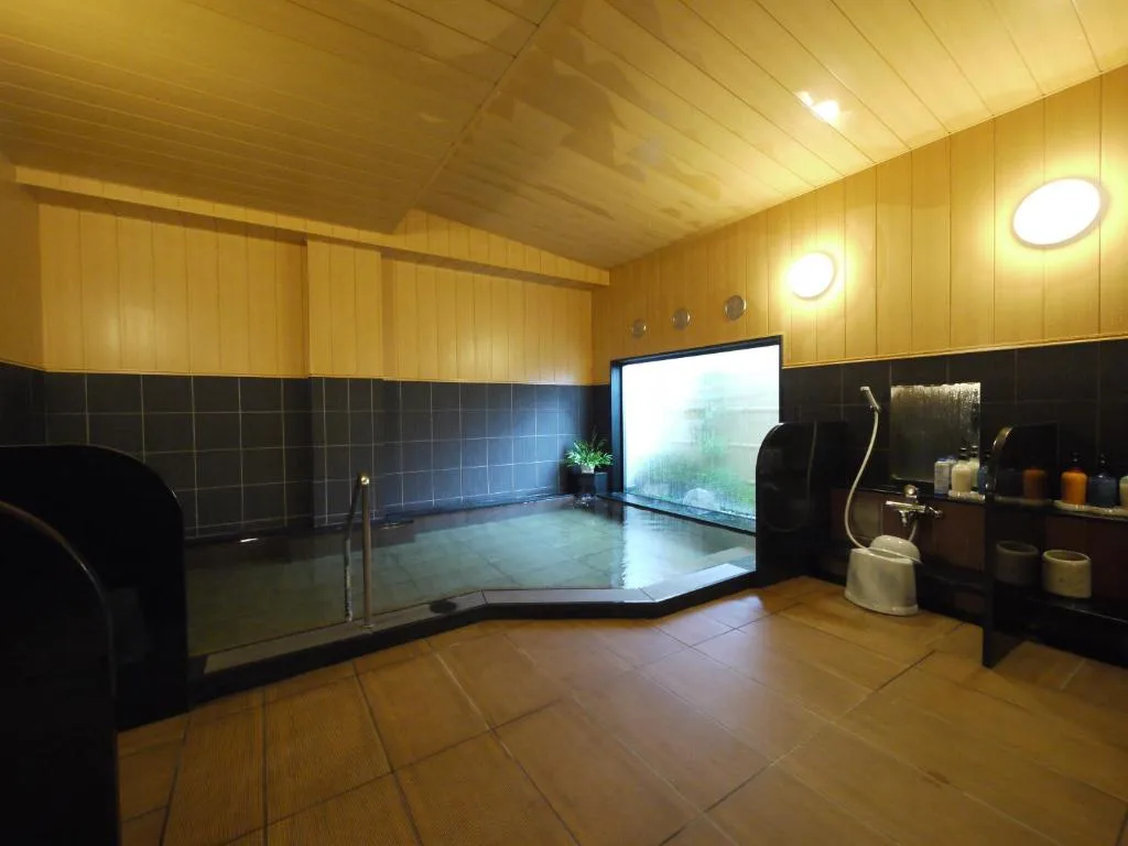 Hotel Route-Inn Iwakiizumi Ekimae — 4
