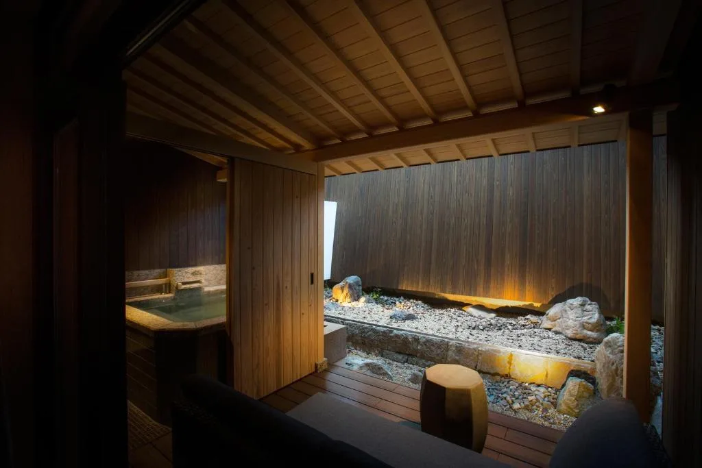 Hotel Yuraku Kyo-yasaka — 3