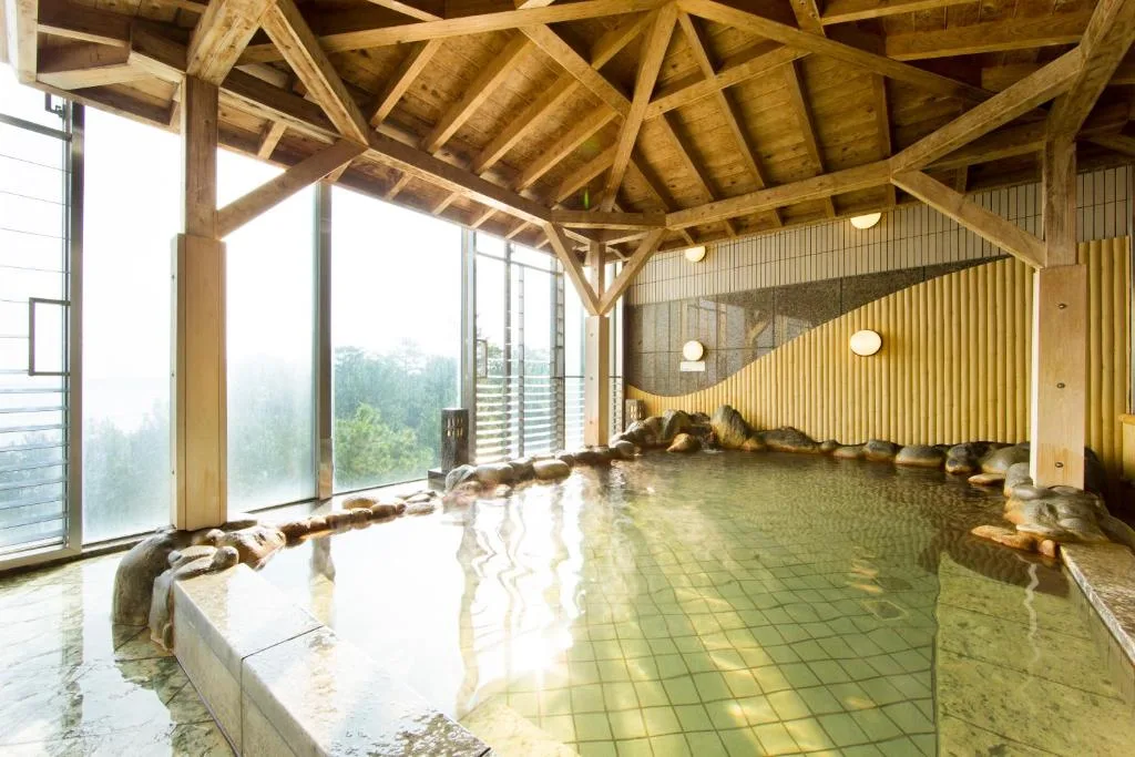 ANA Holiday Inn Resort Miyazaki by IHG — 2