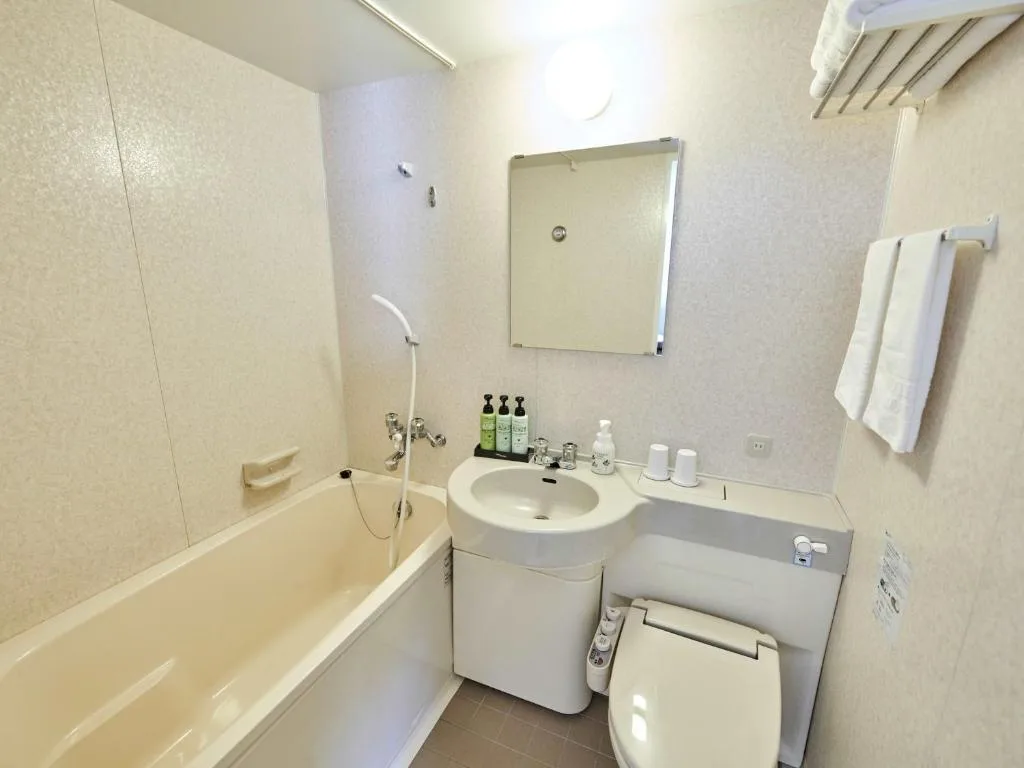 Hotel Courtland — 3