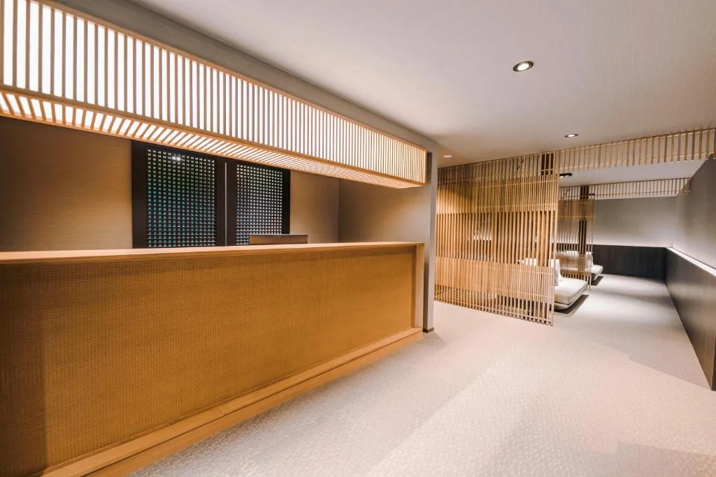 SKI INN HAKUBA — 4