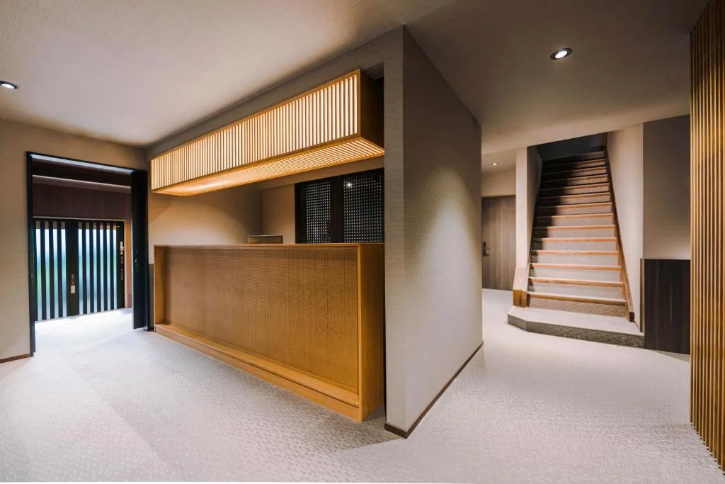 SKI INN HAKUBA — 5
