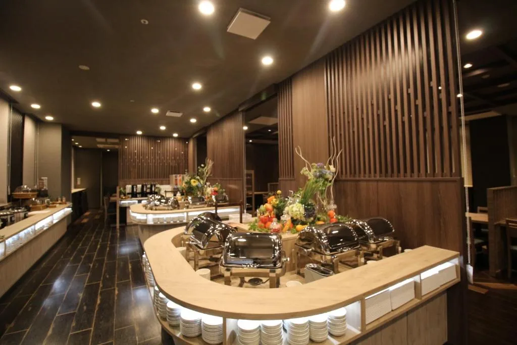 Hotel Route-Inn Sendai Higashi — 4