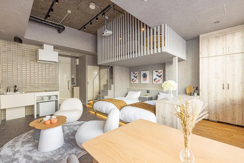 ビル泊 -Birupaku Decentralized Hotel-
