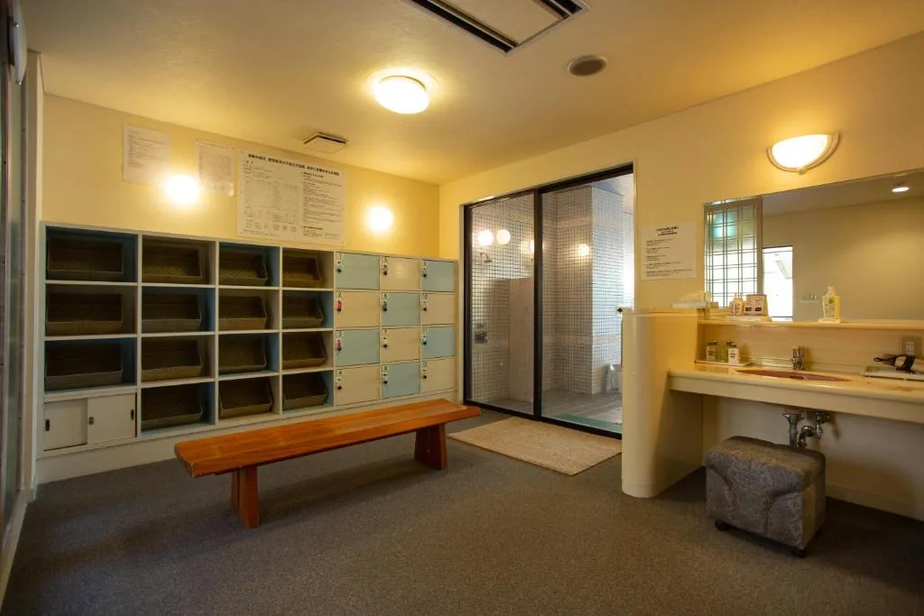 Hotel Second Stage — 3