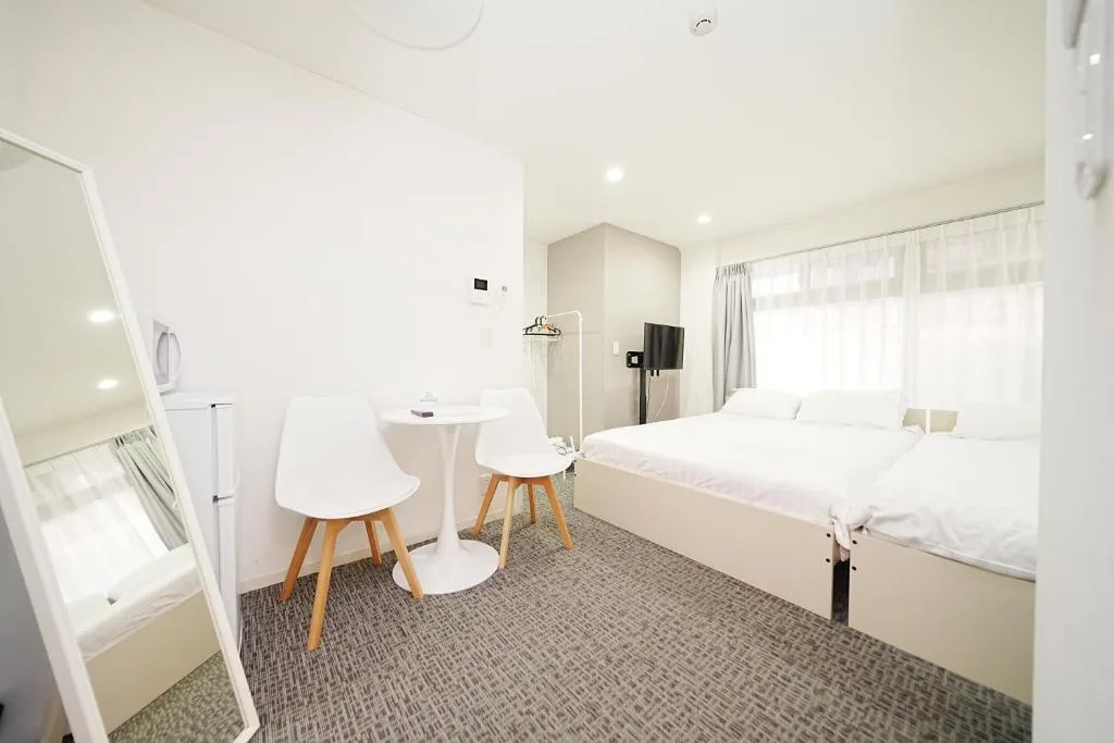 GLOU Koiwa Tokyo - Economic APT in a Japanese Local Shopping Street, with Direct Access to Shinjuku & Akihabara — 3