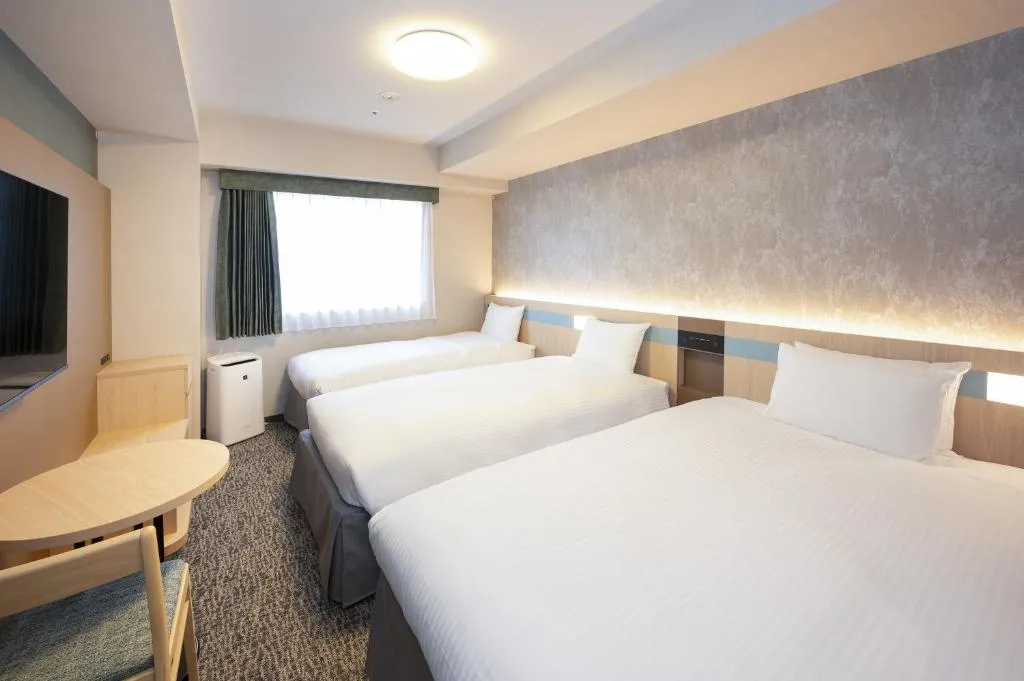 Hotel Lumiere Nishikasai — 2