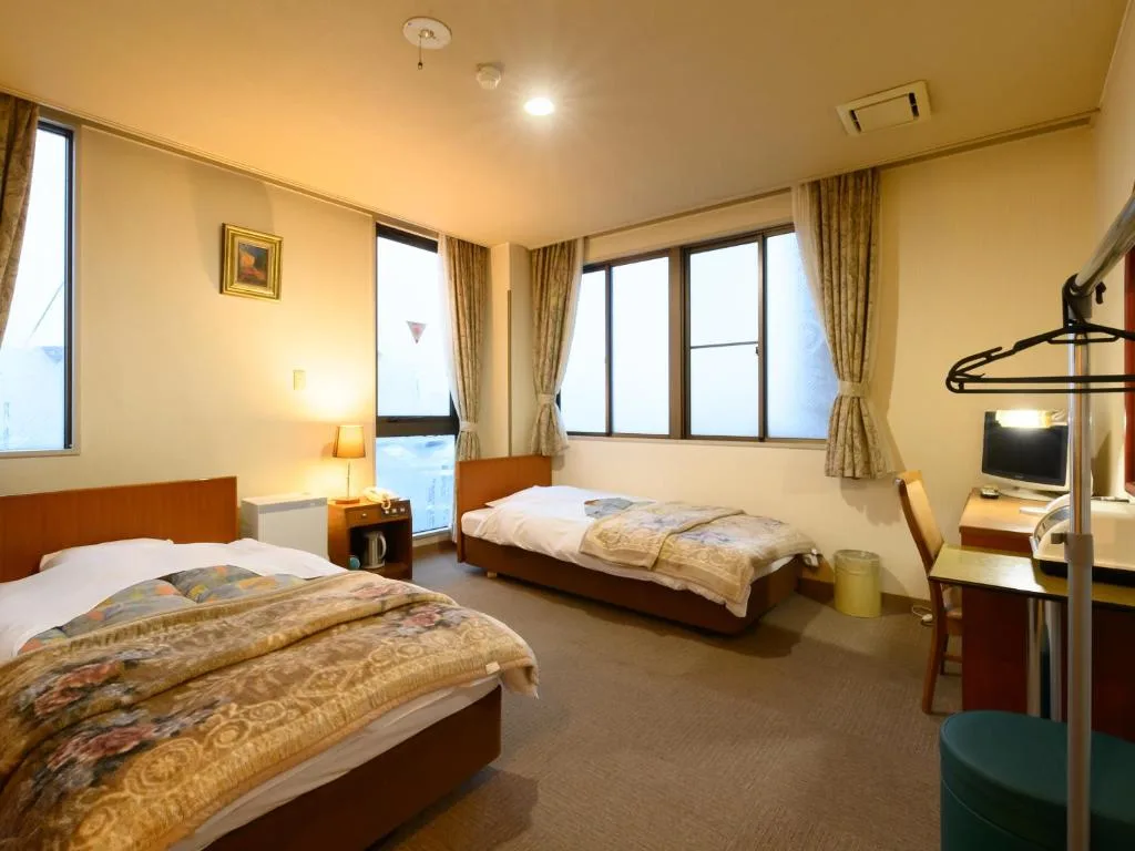 Business Ryokan Hotel Yukimiso — 2