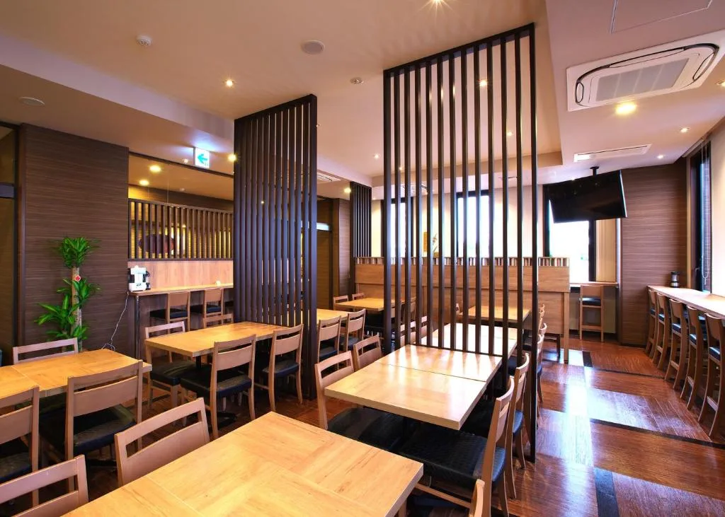 Hotel Route Inn Toyama Inter — 4