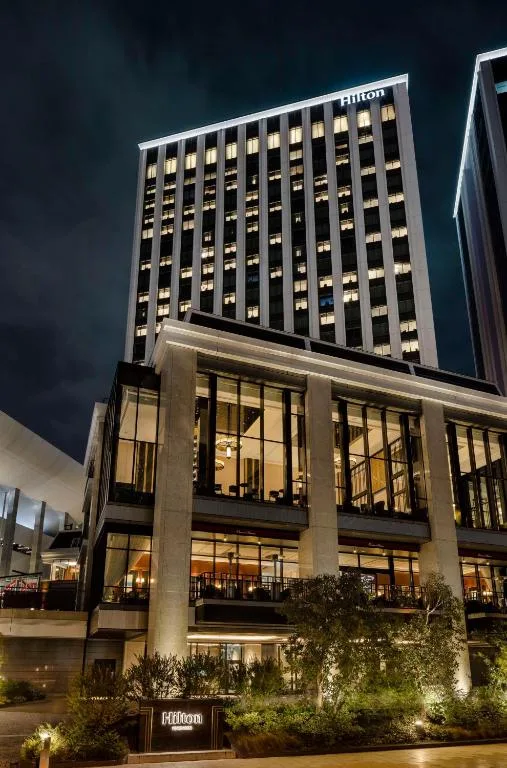Hilton Yokohama — 5