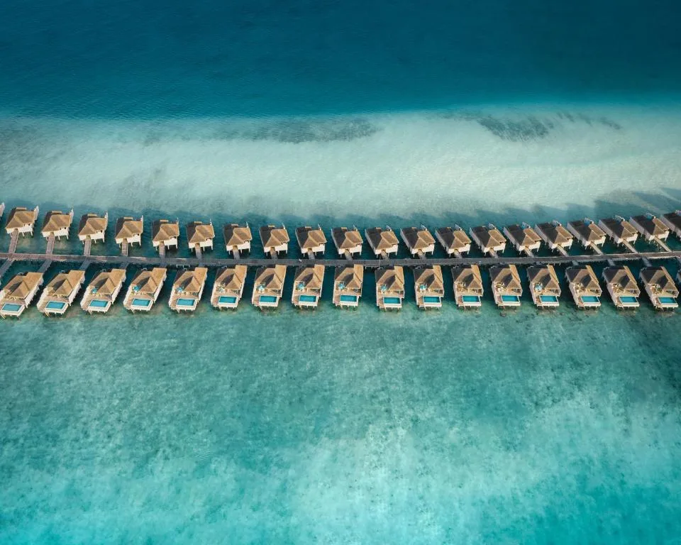 Finolhu, A Seaside Collection Resort, a Member of Design Hotels — 5