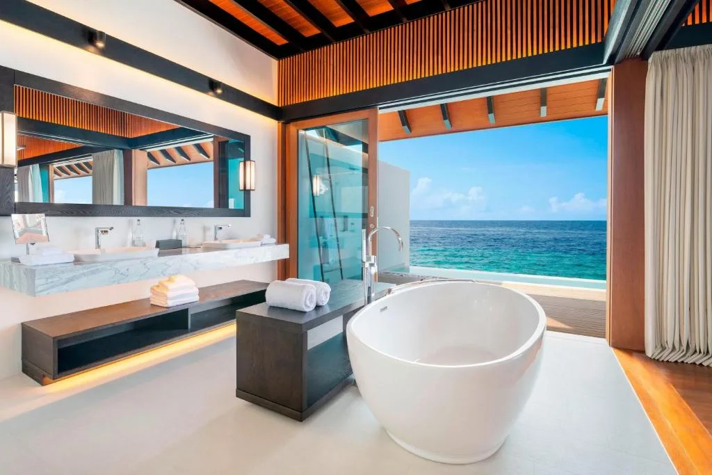 The Westin Maldives Miriandhoo Resort — 3