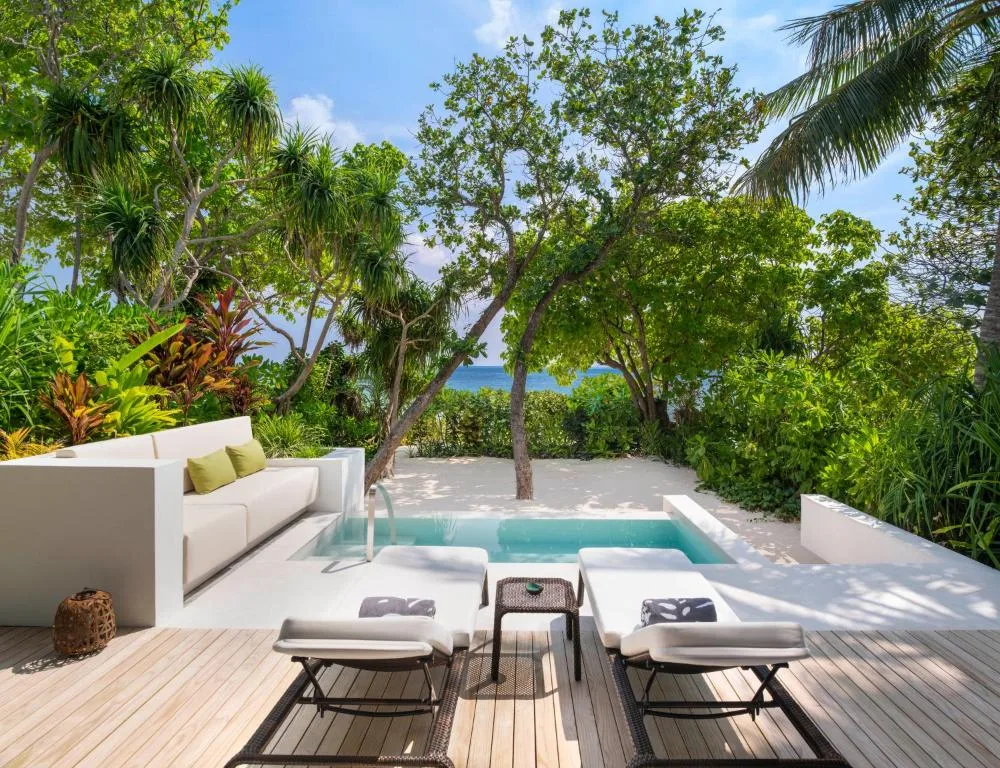 The Westin Maldives Miriandhoo Resort — 5