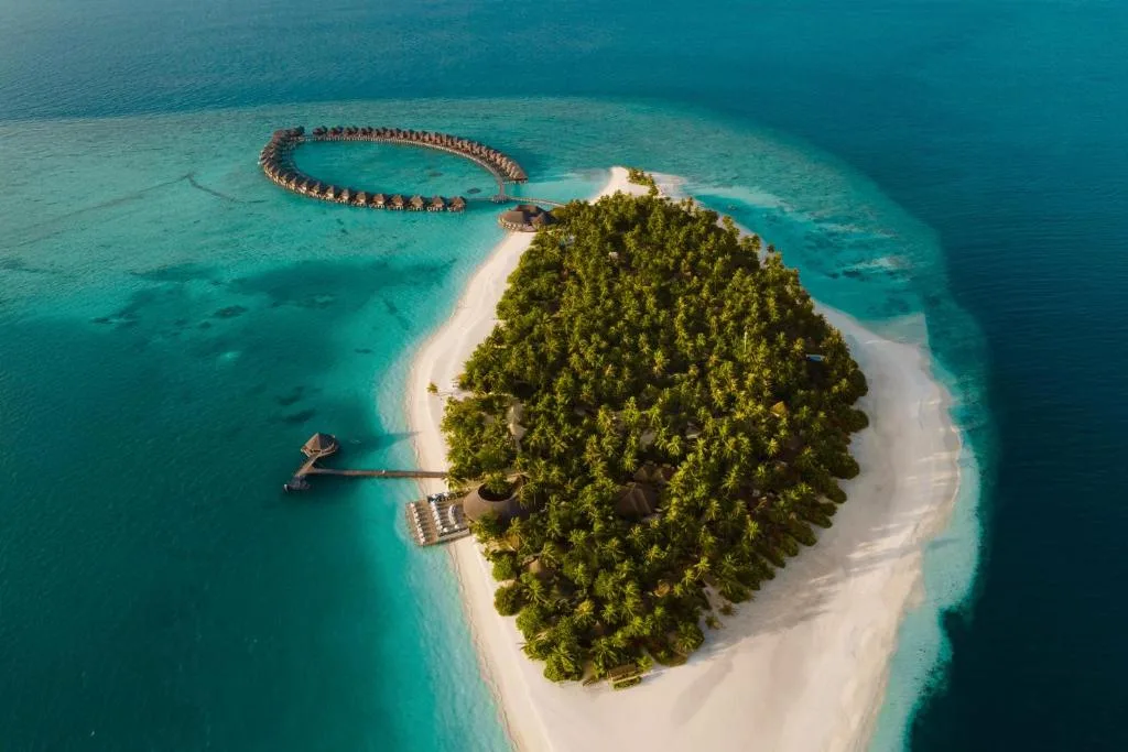 Sun Siyam Vilu Reef - 24 Hours All-Inclusive Dine-Around with Complimentary Return Trip